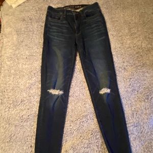 Like new American Eagle Next Level Stretch Jeans only worn once.